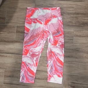 #016 Old Navy PowerSoft Summer Leggings One Only